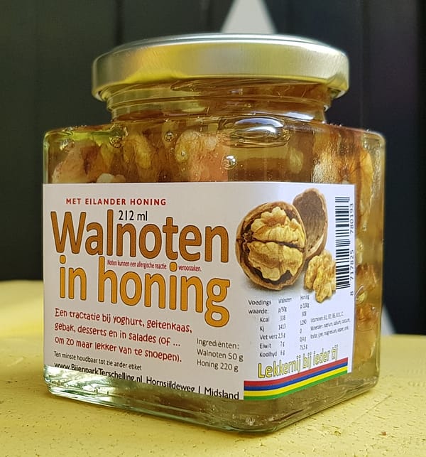Walnoten in honing
